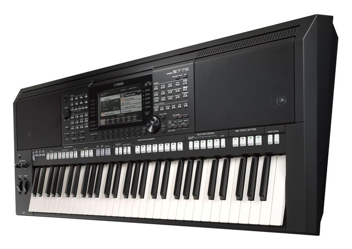 Yamaha PSR-S775