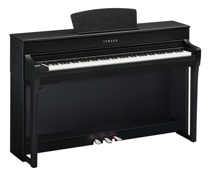 Yamaha CLP-735B